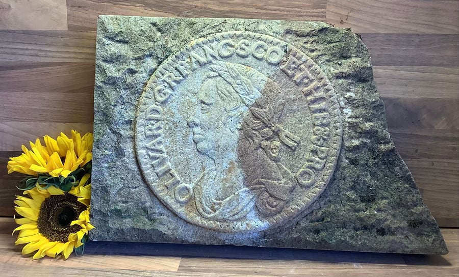 Oliver Cromwell Coin stone carving - Coin collector or metal detectorist gift