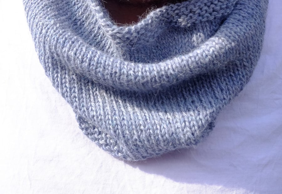 Fenlight Cowl — tracing the peace of low tidal drift