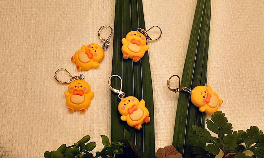 Cute chicken stitch markers for crochet and knitting