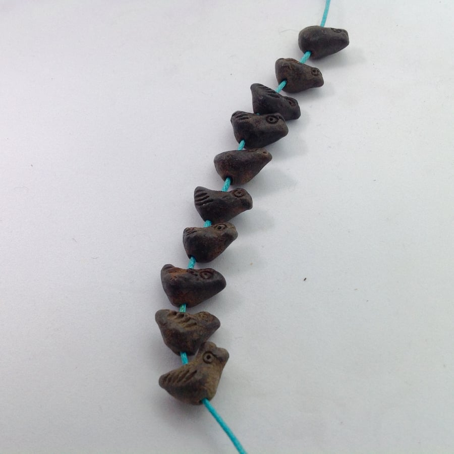 15 Mexican bird beads