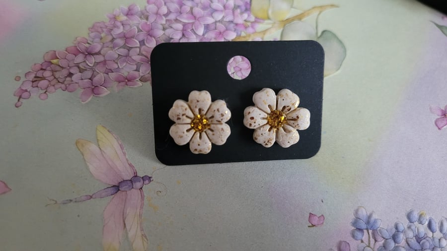 Handmade Polymer Clay Oatmeal and Gold Flower Earrings, 316 Stainless Steel