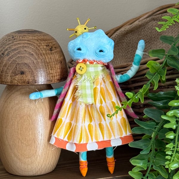 Sunny Cloud Miniature Spun Cotton Art Doll