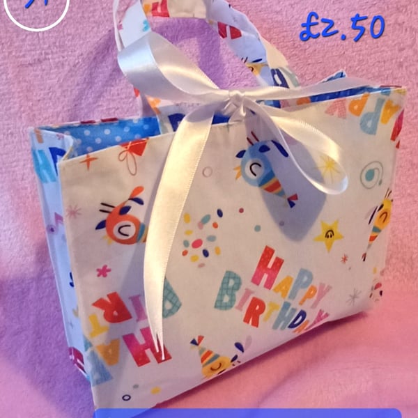 Birthday gift bag 