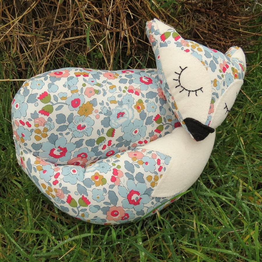 Little fox.  A snoozy fox cushion, made from Liberty Lawn.  28cm in length.