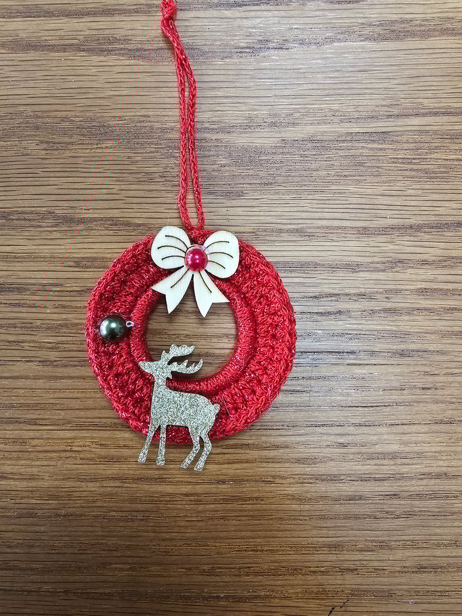 Diane's Glitter Reindeer & Bow Mini Wreath