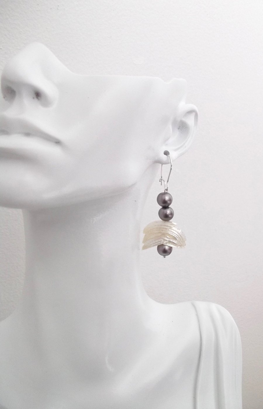 Natural Shell and Dark Grey Faux Pearl Dangle Drop Earrings