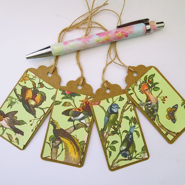 Set of 4 assorted birds gift tags for any occasion 