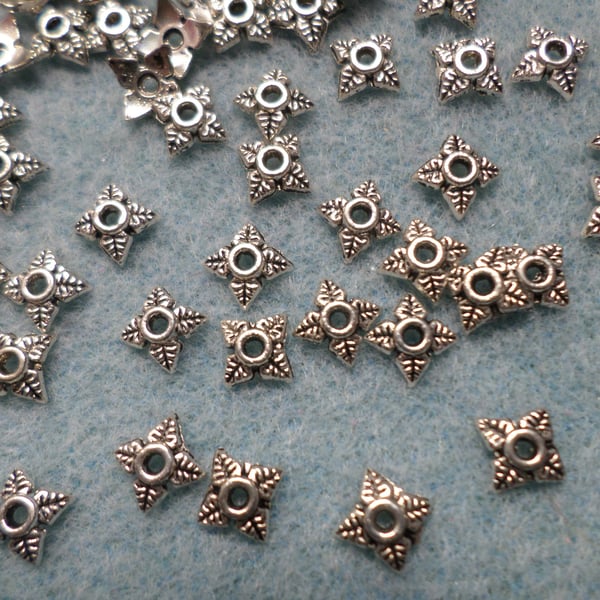 100 x Tibetan Silver Plated Beadcaps - 6mm - Square 