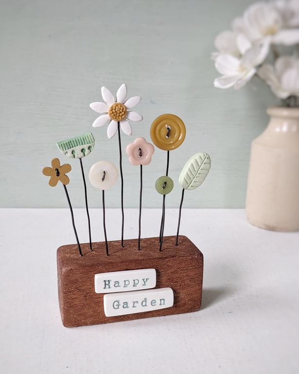 Clay and Button Flower Garden in a Wood Block 'Happy Garden'