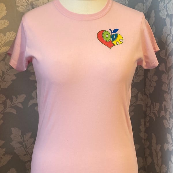 T shirt ladies pink love heart 