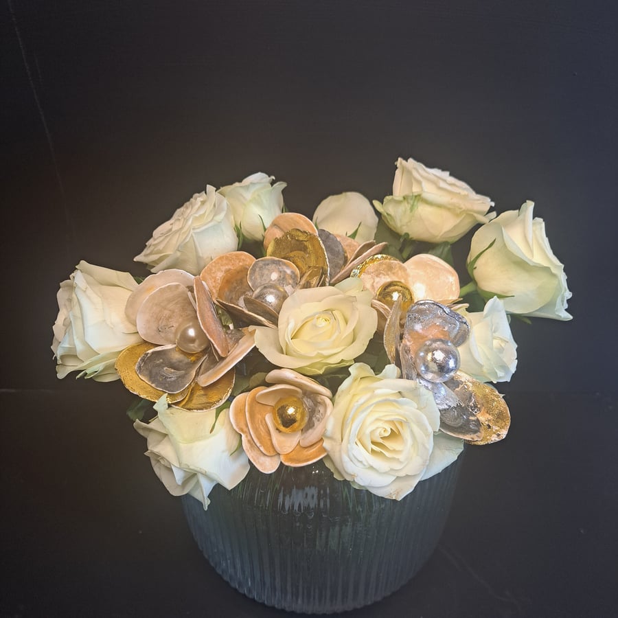 Decoration, Wedding Table, Oyster Shell Flowers Set of 6, Bouquet 