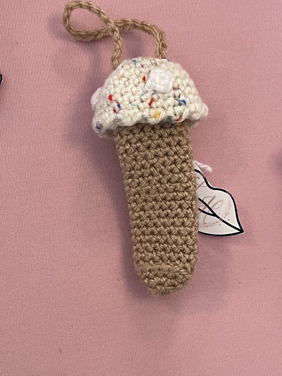 Told Stool Lip-balm Holder