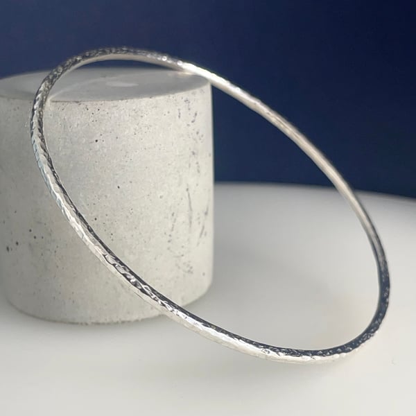 Sterling Silver Round Stacking Bangle 2mm - Hammered-Sparkly (Sizes S-M-L-XL)