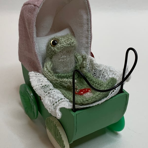 Tiny Hand Knitted Frog (Dot Pebbles Pattern) in Handmade Pram