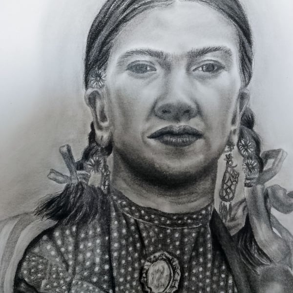  Frida Kahlo A4 Graphite Portrait Print – Hand-Drawn Art Illustration, Wall Deco