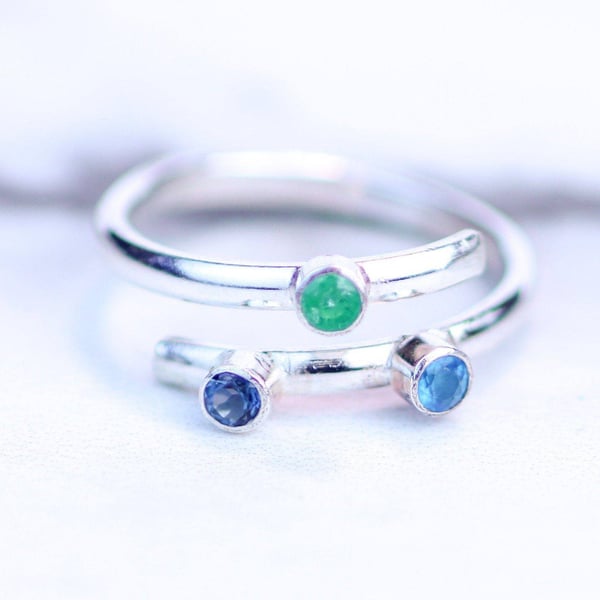 Emerald, Topaz & Apatite ring - multi stone ring - gemstone ring - adjustable ri