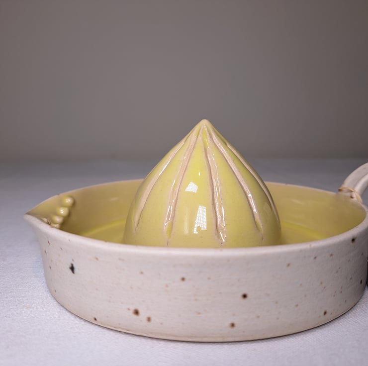 CERAMIC LEMON JUICER glazed in lemon yellow Folksy
