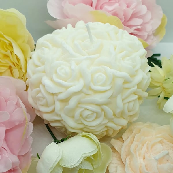 Rose Ball Candle 