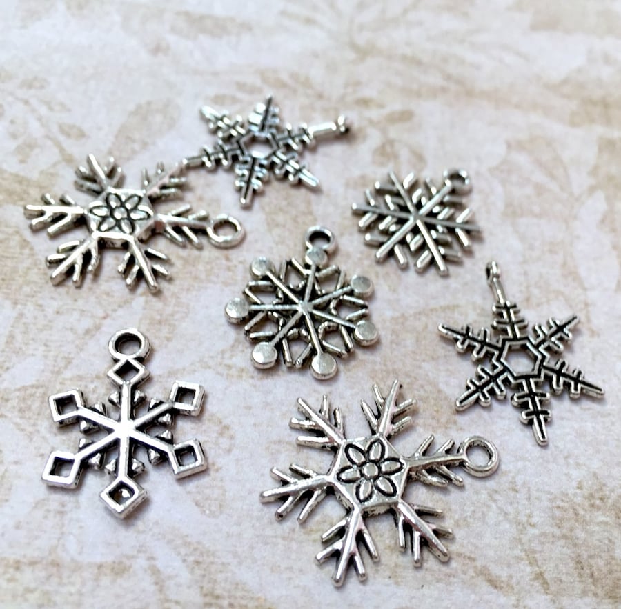 Pack of 15 - Snowflake Charms Antiqued Silver Mixed Lot