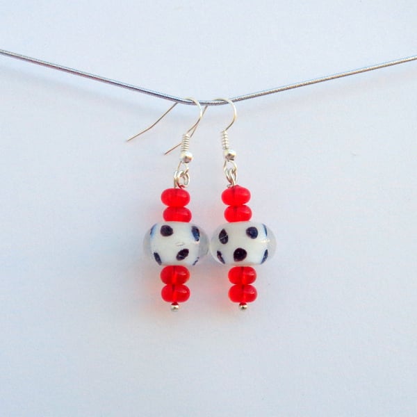 Glass bead drop earrings in red, white and black