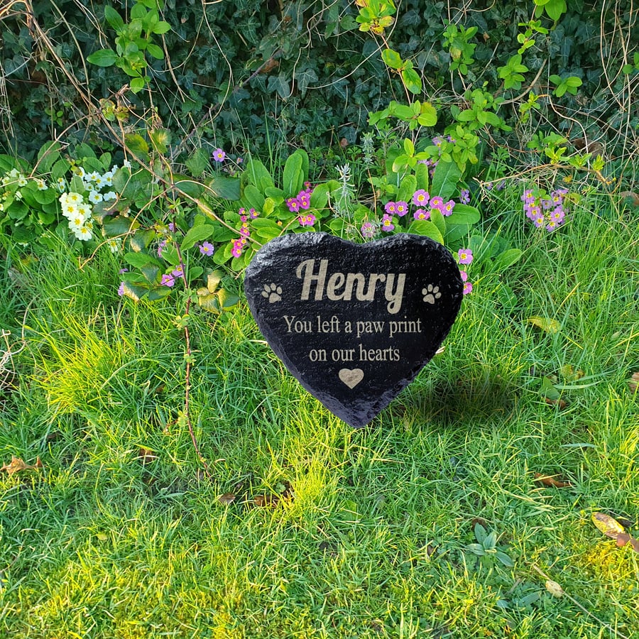 Personalised Pet Cat Dog Heart Slate Gravestone Memorial Plaque Grave Marker