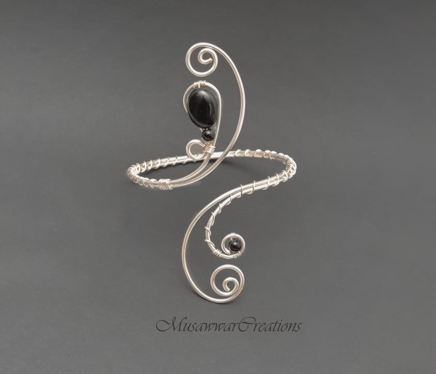 Bridal arm cuff  Black Agate Upper Arm Cuff – Silver Tone Spiral Wire Jewellery