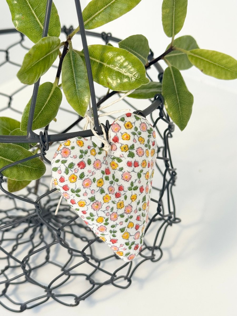 LIBERTY PRINT FLORAL MINI HEART - meadow flowers