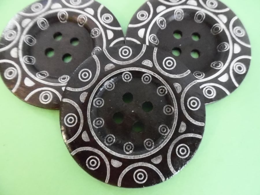 6cm Raised Edge  Dark Brown Patterned Large Wood  Buttons AZTEC pattern