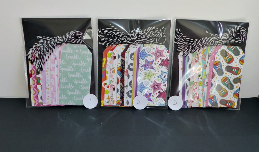  Gift Tags (10 in each packet)