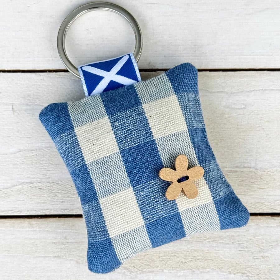 SCOTLAND KEY RING - Saltire and blue checked