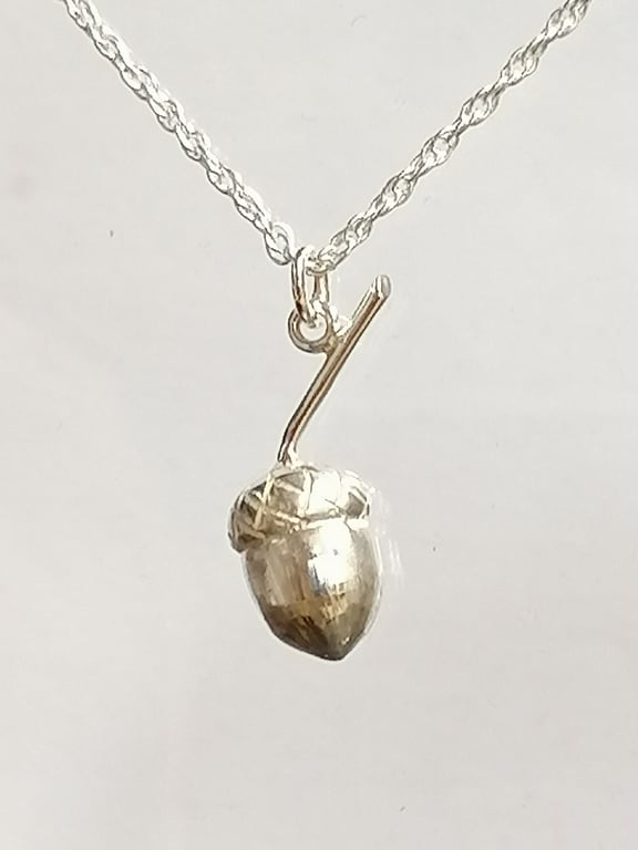 Acorn pendant made from Sterling Silver with chain