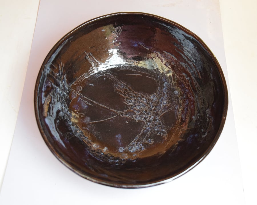 Wide serving, fruit, salad, Ramen bowl