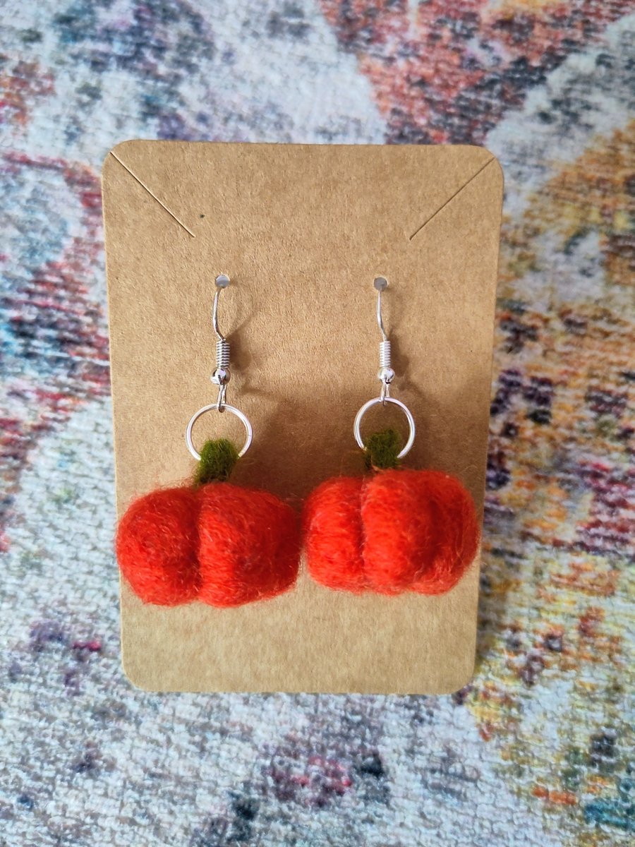 Needle-felted pumpkin earrings