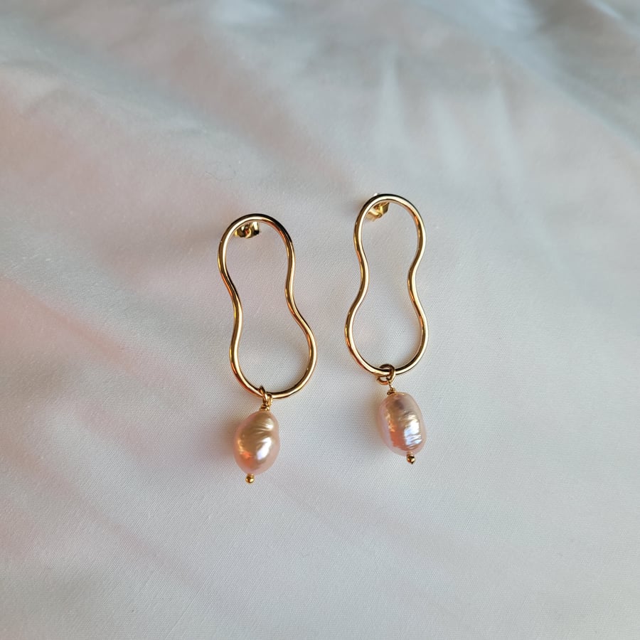 Pink Pearl and 14ct Gold Filled Irregular Oval Statement Earrings 