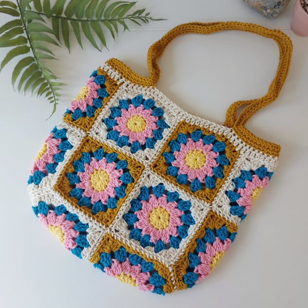 Crochet Cotton Shoulder Bag 