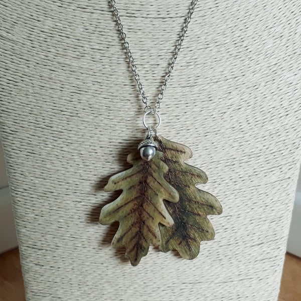 Long pyrography wooden oak leaves and tibetan silver acorn pendant