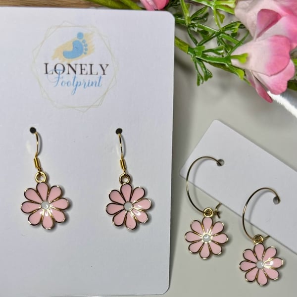 Pink Daisy Earrings, Floral Charms, Handmade Jewellery 