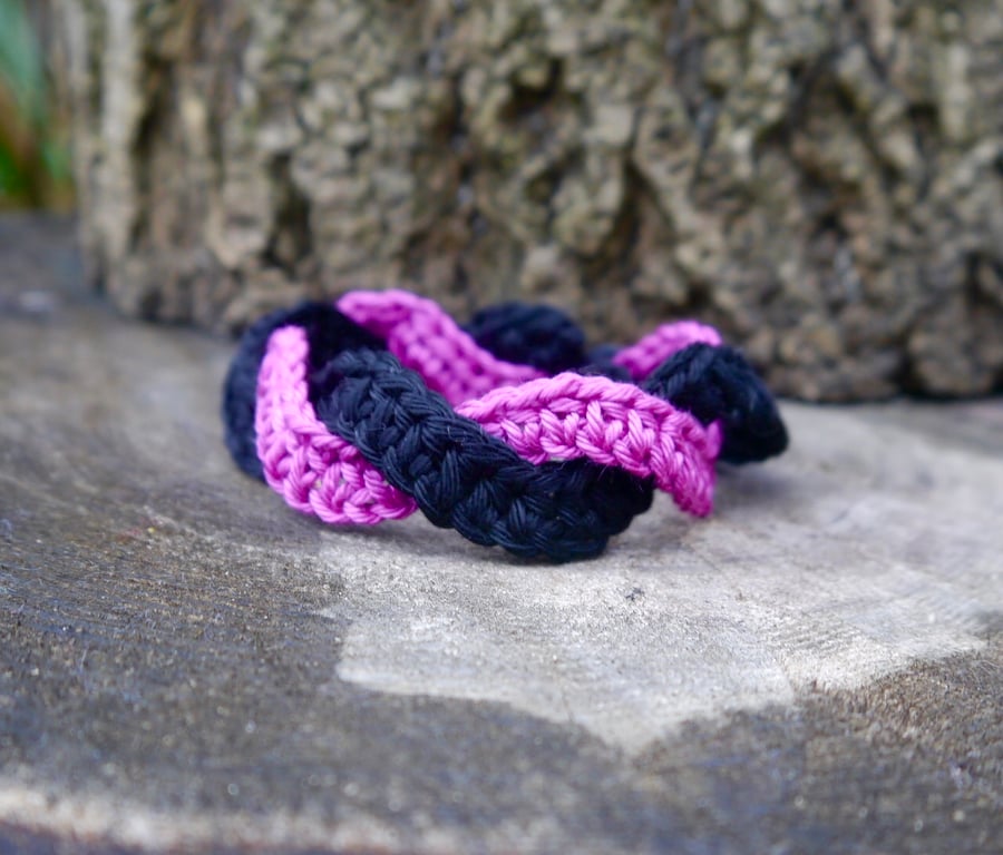 Bracelet Crochet, Pink and Black