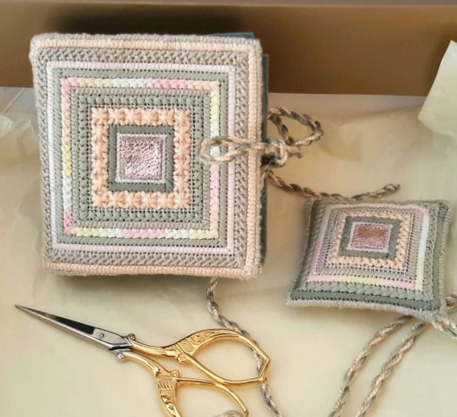 Needlepoint Needlecase, scissors with scissor fob gift set
