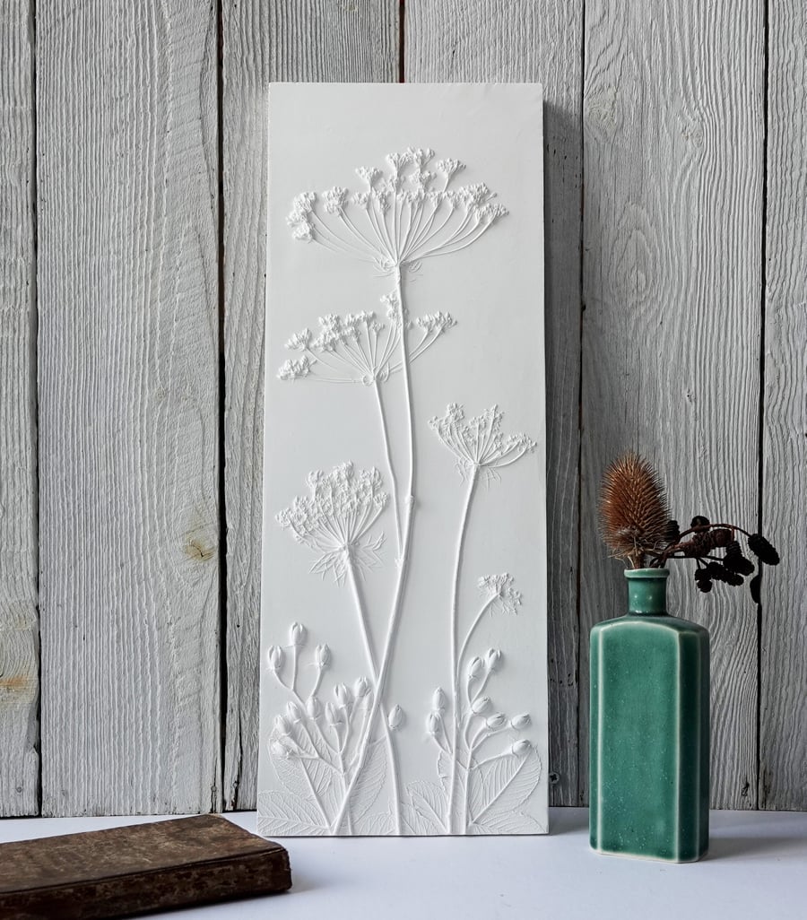 Queen Anne's Lace Plaster Cast Wall Plaque