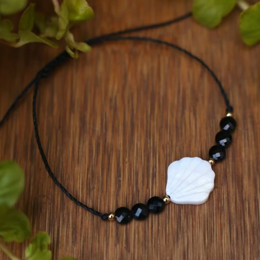 Black Tourmaline and Shell Bracelet – Adjustable Beach Bracelet