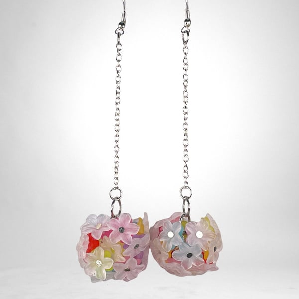 BLOSSOM LUCITE EARRINGS different lengths silver plated chain