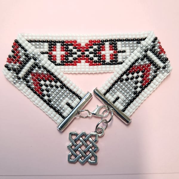 Beaded handmade seedbead bracelet