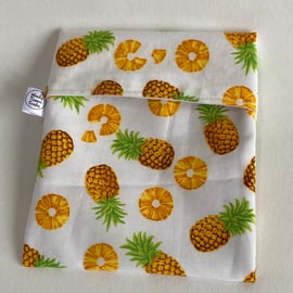 Large snack bag in a pineapple fabric. Reusable and eco-friendly