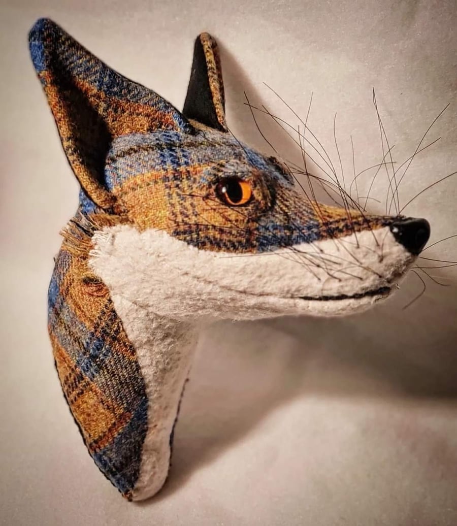 Faux fox wall mount in saffron and blue tartan - Frederick