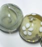 Handmade grey and white lamp work glass beads - Image 3