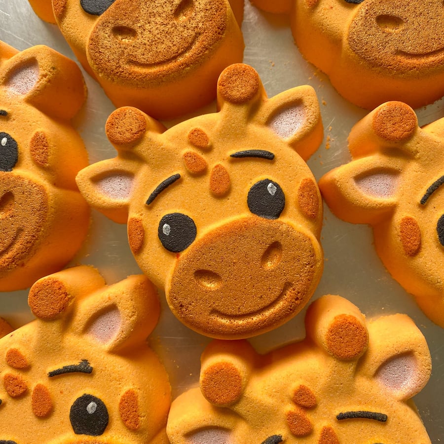 Giraffe Bath Bomb