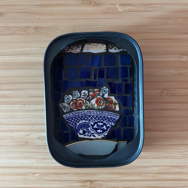 Mini mosaics in sardine tin