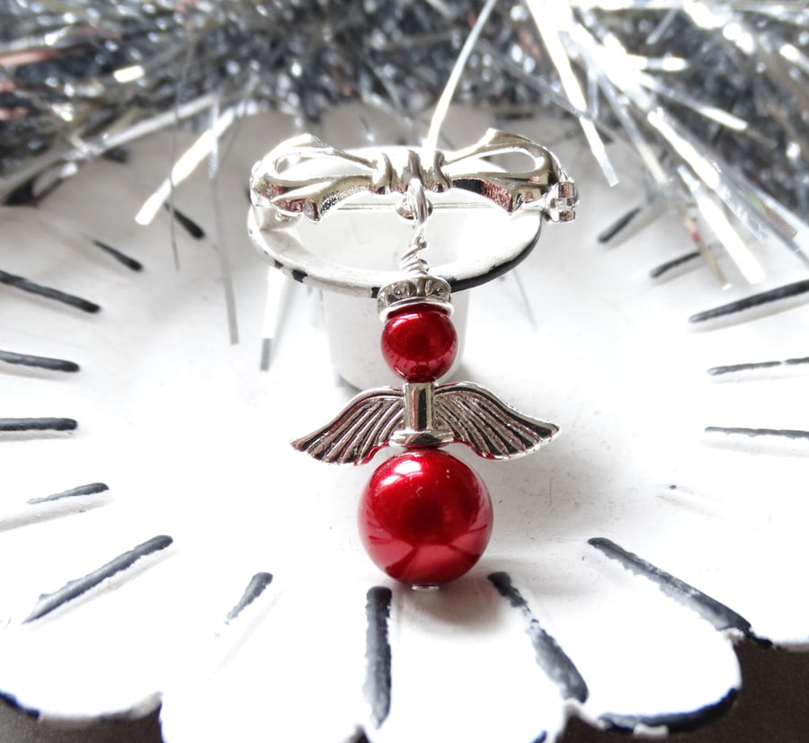 Red Christmas 'Holly' Angel Silver Plated Bow Knot Brooch with Preciosa Pearls