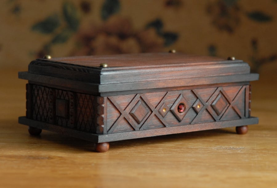 Tudor inspired decorative box